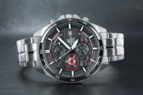 Pánske hodinky CASIO EDIFICE EFR-556DB-1AV